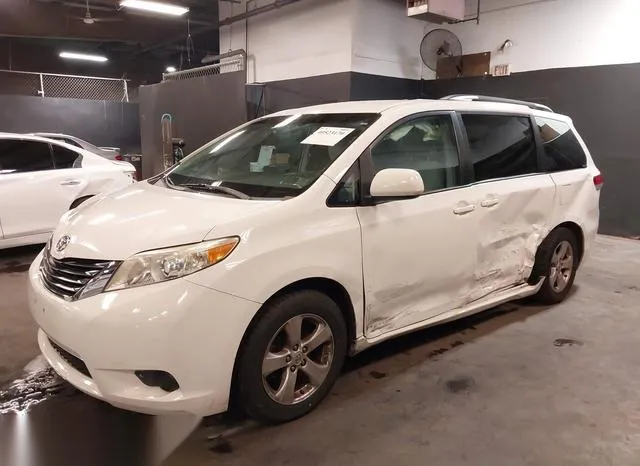 5TDKK3DC0DS305624 2013 2013 Toyota Sienna- Le V6 8 Passenger 2