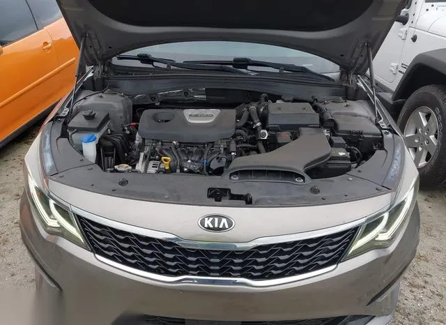 5XXGU4L12KG314197 2019 2019 KIA Optima- EX 10