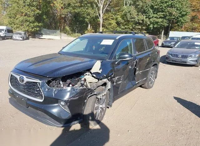 5TDKDRBH9PS036717 2023 2023 Toyota Highlander- Xle 2