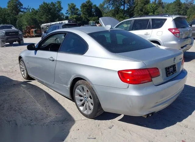 WBAKF5C56BE395719 2011 2011 BMW 3 Series- 328I Xdrive 3