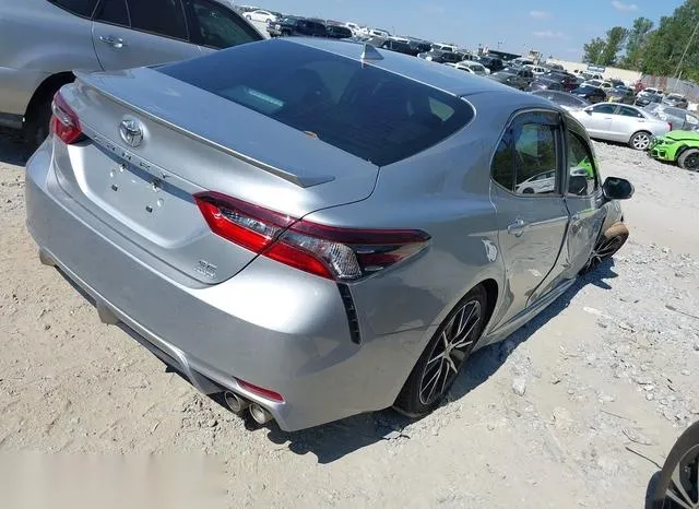 4T1G11BK8NU060717 2022 2022 Toyota Camry- Se Awd 4