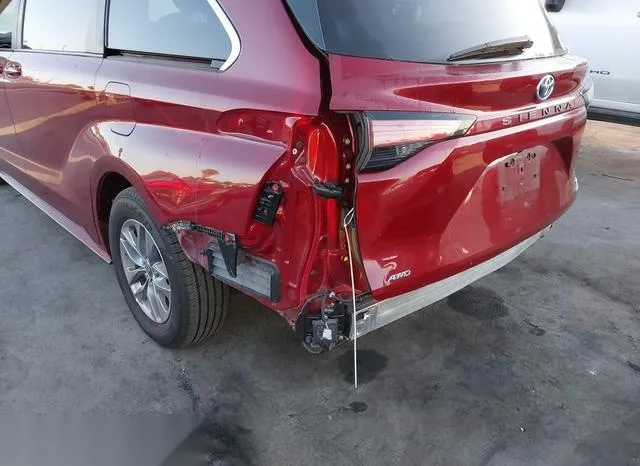 5TDYSKFCXNS067641 2022 2022 Toyota Sienna- Xle 6