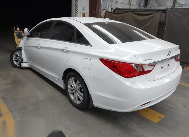 5NPEB4AC0DH700738 2013 2013 Hyundai Sonata- Gls 3