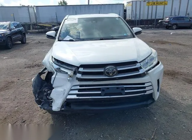 5TDKZRFHXJS548361 2018 2018 Toyota Highlander- Xle 6