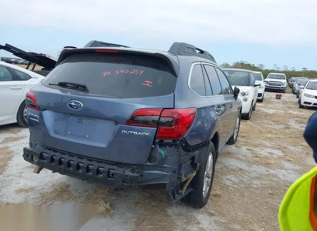 4S4BSAAC8J3387975 2018 2018 Subaru Outback- 2-5I 4