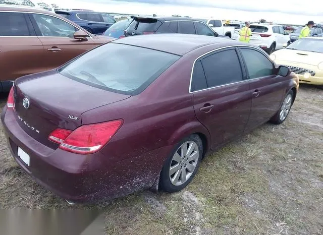 4T1BK36B85U039766 2005 2005 Toyota Avalon- Xls 4