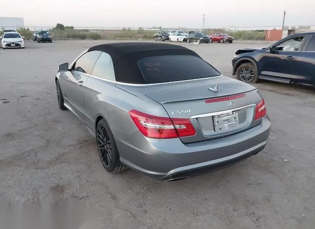 WDDKK7CF7BF081192 2011 2011 Mercedes-Benz E 550 3