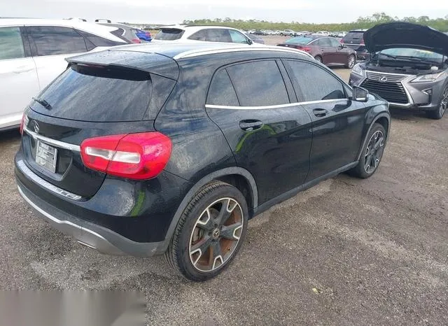 WDCTG4EB3JJ439452 2018 2018 Mercedes-Benz GLA 250 4