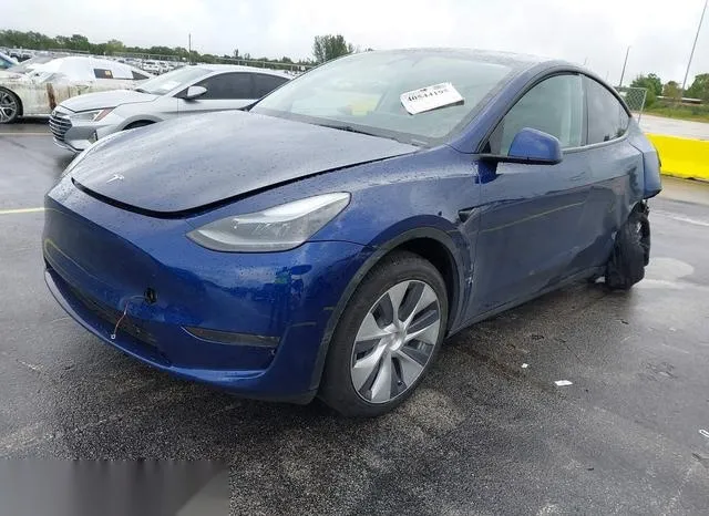 7SAYGDED3RF005437 2024 2024 Tesla Model Y- Long Range Dual 2