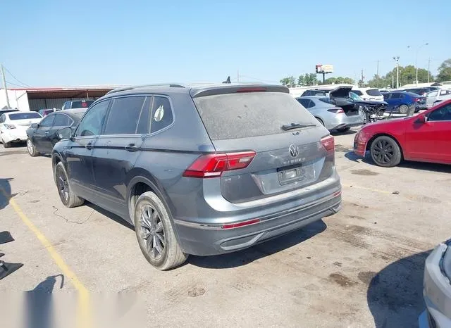 3VV3B7AX9PM072125 2023 2023 Volkswagen Tiguan- 2-0T Se 3