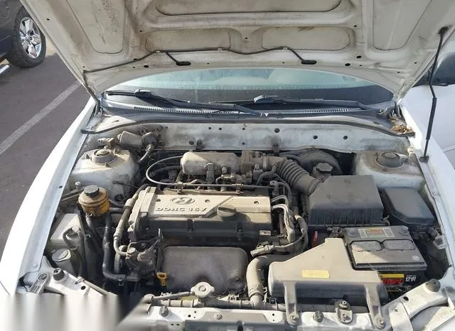 KMHCG45C42U336468 2002 2002 Hyundai Accent- GL 10