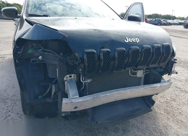 1C4PJLLB6JD531661 2018 2018 Jeep Cherokee- Latitude Plus Fwd 6