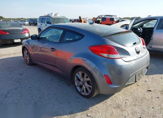 KMHTC6AD3HU312063 2017 2017 Hyundai Veloster 2