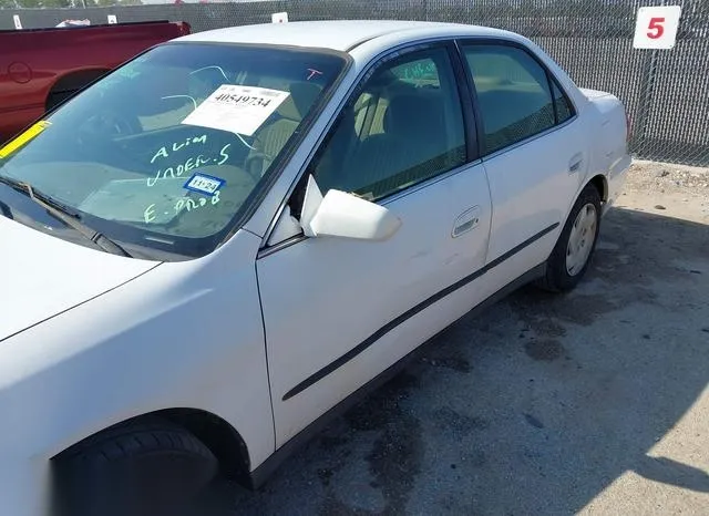 1HGCG1645WA027126 1998 1998 Honda Accord- Lx V6 6