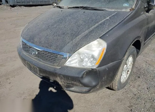 KNDMG4C78C6458819 2012 2012 KIA Sedona- LX 6