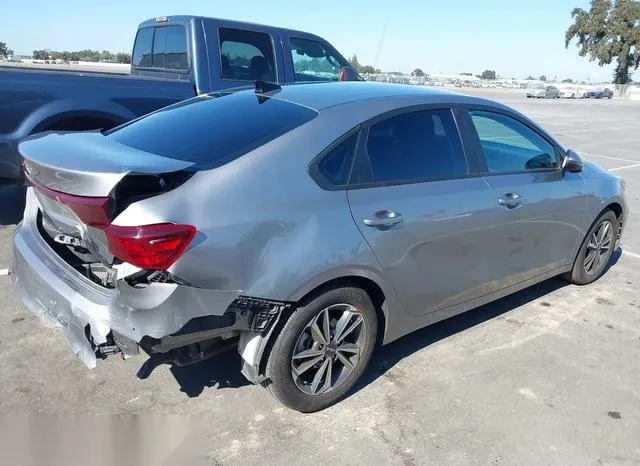 3KPF24AD6PE593295 2023 2023 KIA Forte- Lxs 4