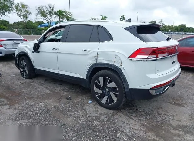 1V2JE2CA4RC227725 2024 2024 Volkswagen Atlas- Cross Sport 2 3