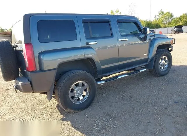 5GTDN136868130488 2006 2006 Hummer H3- SUV 4