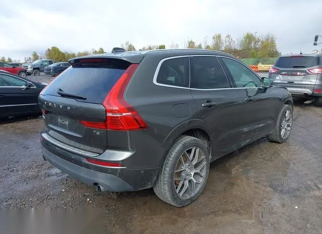 LYVA22RK1JB078970 2018 2018 Volvo XC60- T6 Momentum 4