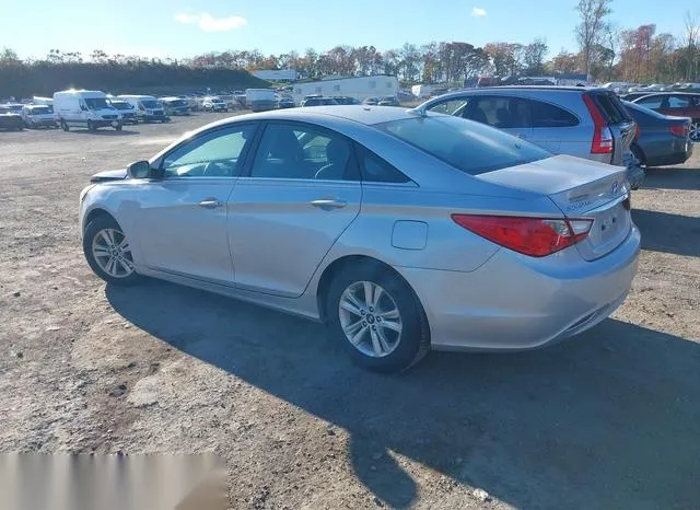 5NPEB4AC8BH205586 2011 2011 Hyundai Sonata- Gls 3