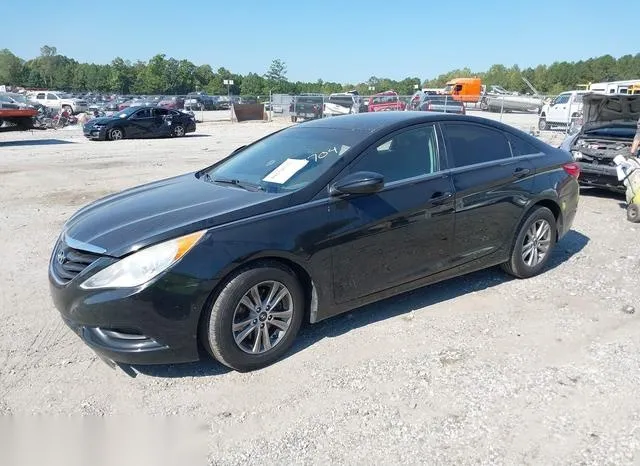 5NPEB4AC4CH393704 2012 2012 Hyundai Sonata- Gls 2