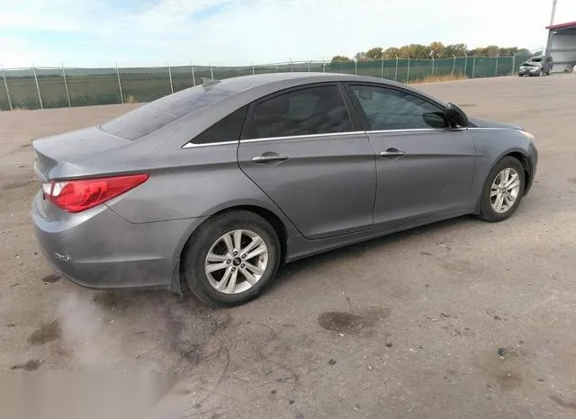 5NPEB4AC6DH743061 2013 2013 Hyundai Sonata- Gls 4