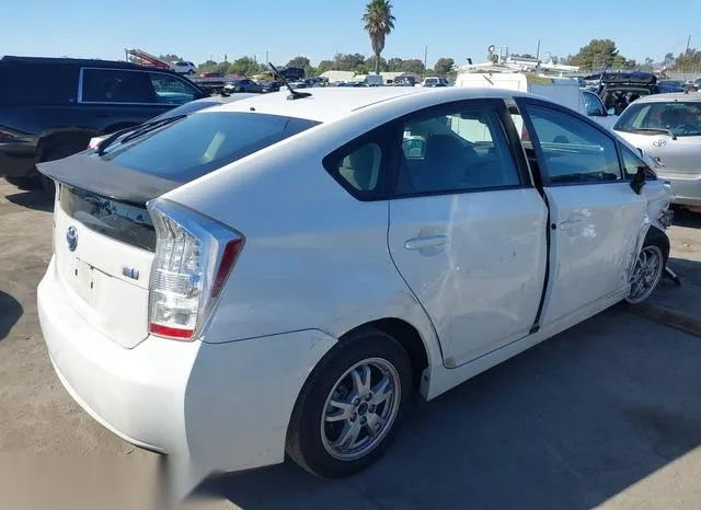 JTDKN3DU2B5255098 2011 2011 Toyota Prius- Three 4