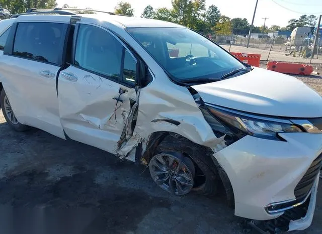 5TDYRKEC5MS062763 2021 2021 Toyota Sienna- Xle 6