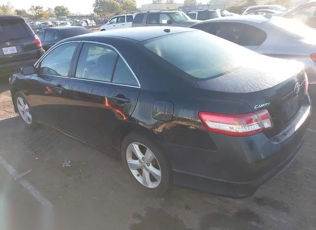 4T1BF3EK2BU139430 2011 2011 Toyota Camry- SE 3