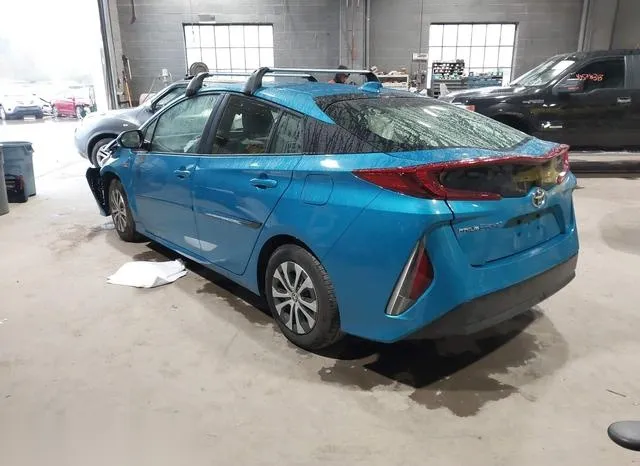 JTDKAMFP6N3228382 2022 2022 Toyota Prius- Prime LE 3