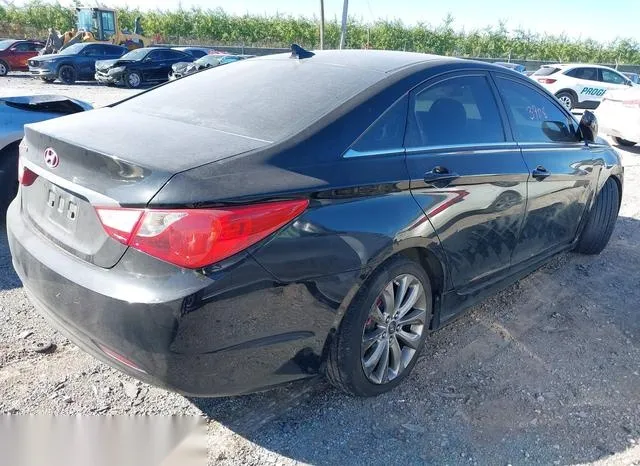 5NPEB4ACXBH086116 2011 2011 Hyundai Sonata- Gls 4