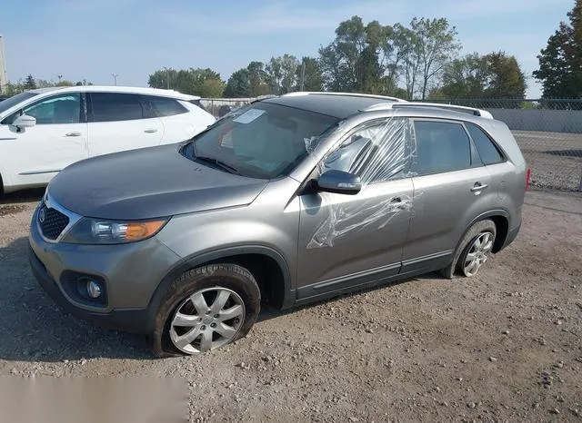 5XYKT3A65CG265418 2012 2012 KIA Sorento- LX 2