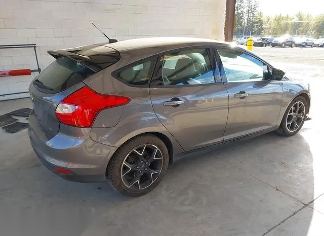 1FADP3K24DL335933 2013 2013 Ford Focus- SE 4