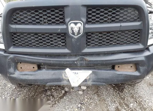 3C6TR5CT5DG569263 2013 2013 RAM 2500- Tradesman 6