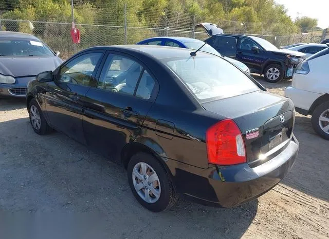 KMHCN46C99U321995 2009 2009 Hyundai Accent- Gls 3