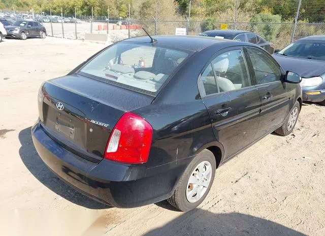 KMHCN46C99U321995 2009 2009 Hyundai Accent- Gls 4