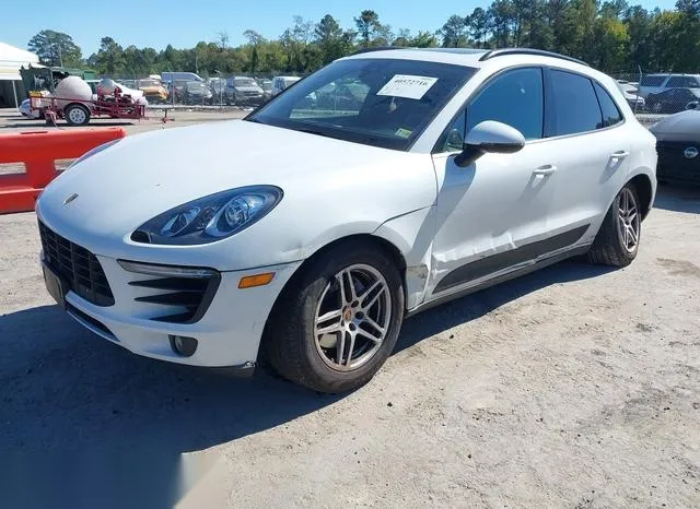 WP1AA2A57JLB23610 2018 2018 Porsche Macan 2