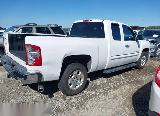 1GCRCSE0XBZ413612 2011 2011 Chevrolet Silverado 1500- LT 4