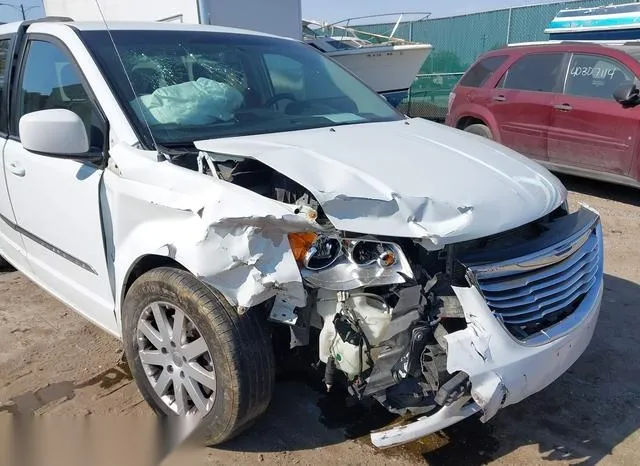 2C4RC1BG5FR717636 2015 2015 Chrysler Town and Country- Touring 6