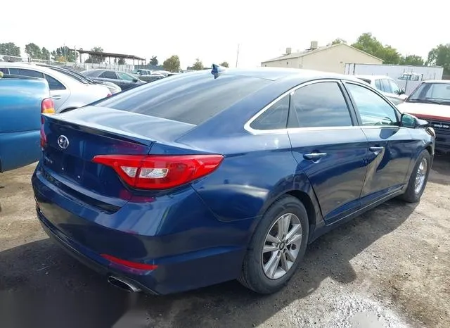 5NPE24AF8HH565279 2017 2017 Hyundai Sonata- SE 4