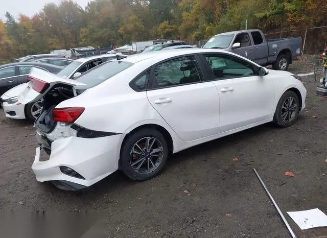 3KPF24AD8PE505699 2023 2023 KIA Forte- Lxs 4