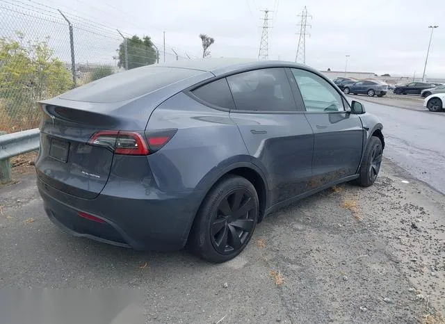 7SAYGAEE7PF857018 2023 2023 Tesla Model Y 4