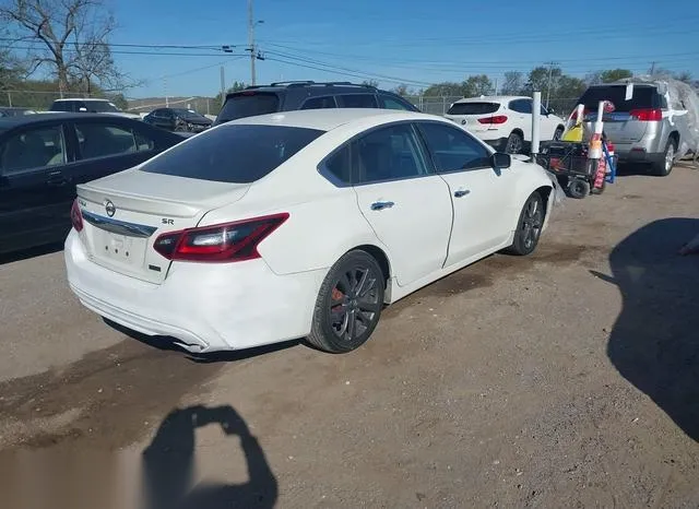 1N4AL3AP3JC210655 2018 2018 Nissan Altima- 2-5 SR 4