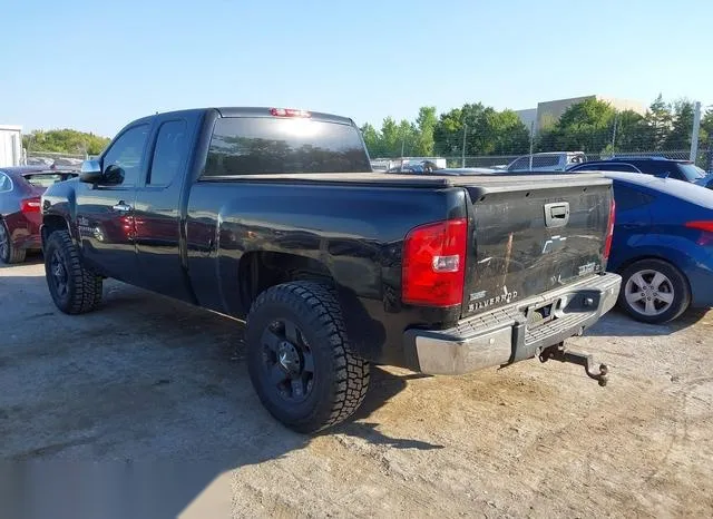 1GCRCSE09BZ146964 2011 2011 Chevrolet Silverado 1500- LT 3