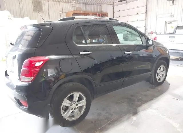 KL7CJPSB5LB066776 2020 2020 Chevrolet Trax- Awd Lt 4