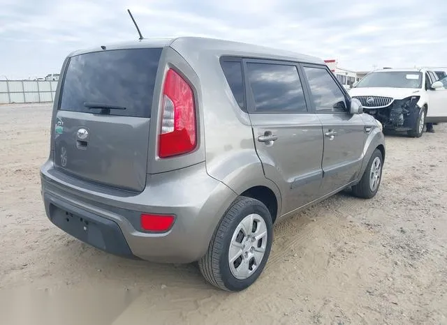 KNDJT2A59D7620666 2013 2013 KIA Soul 4