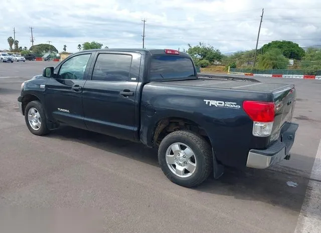 5TFDW5F19BX179713 2011 2011 Toyota Tundra- Grade 5-7L V8 3