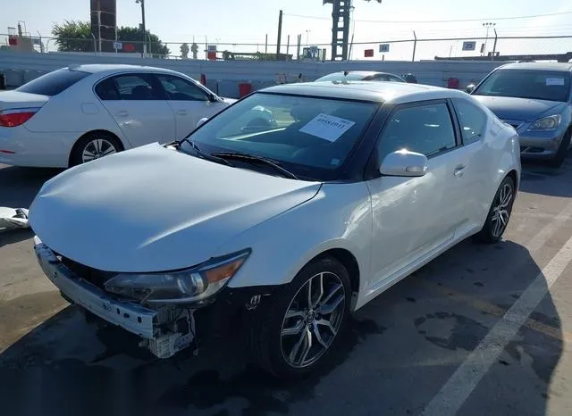 JTKJF5C72GJ020983 2016 2016 Scion TC 2