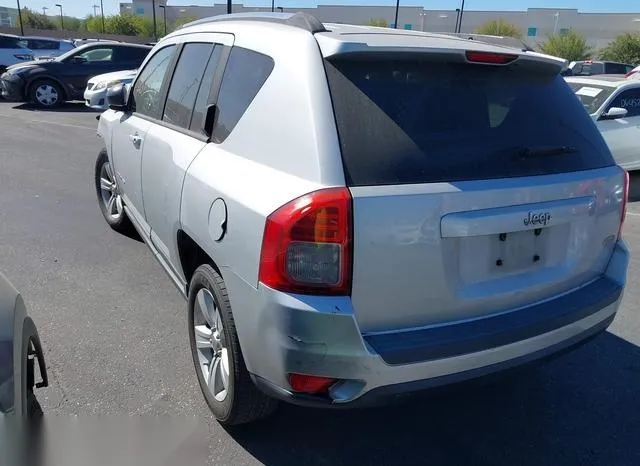 1J4NT1FB9BD139612 2011 2011 Jeep Compass 3