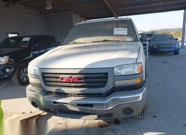 1GTHC24U25E224786 2005 2005 GMC Sierra- 2500hd Work Truck 6